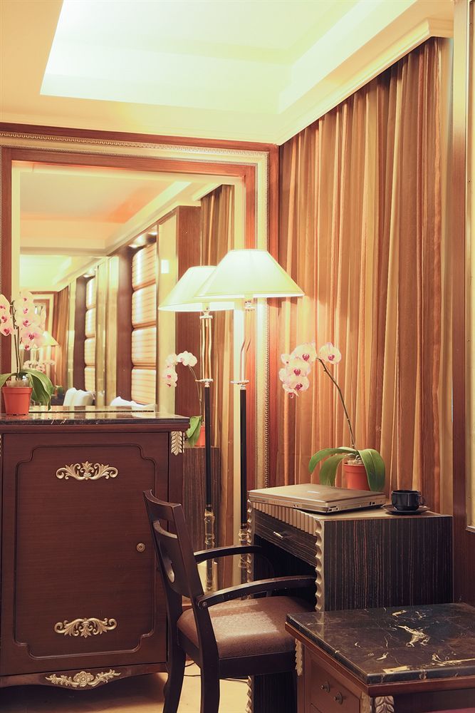 Best Love Boutique Hotel Tajpej Buitenkant foto